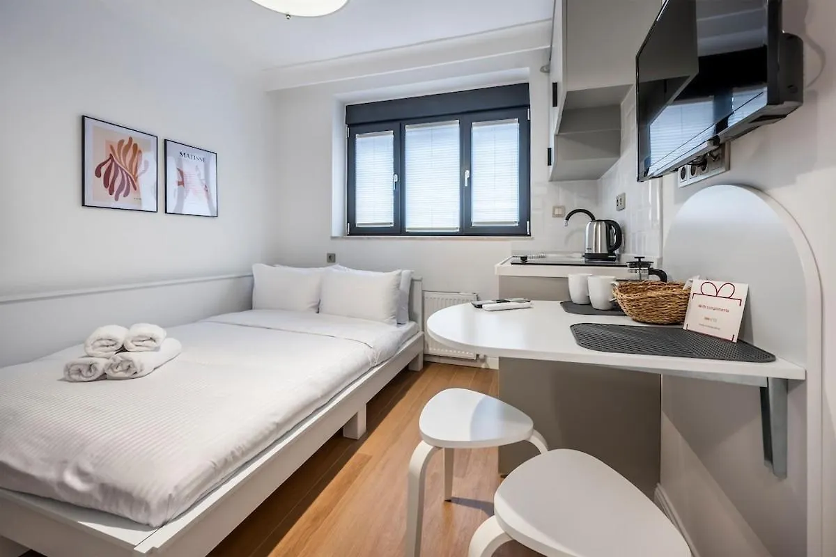 Living In The Heart Of The Beyoglu Apartment Istanbul 0*,